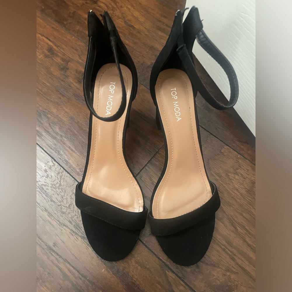 Black top mods heels